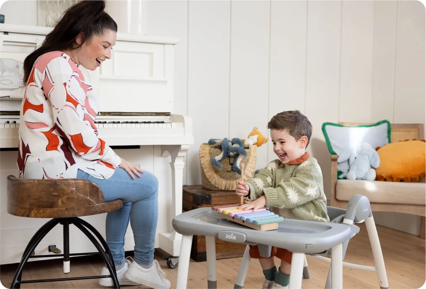 Ghế ăn đa năng cho trẻ em với 6 chế độ sử dụng linh hoạt