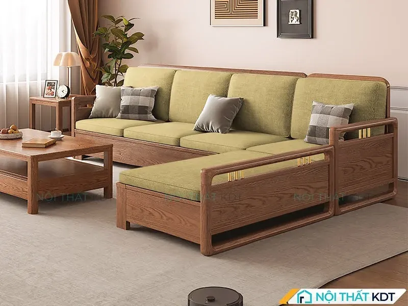 Sofa chữ L vàng nhạt kết hợp gỗ tự nhiên, thiết kế nhỏ gọn