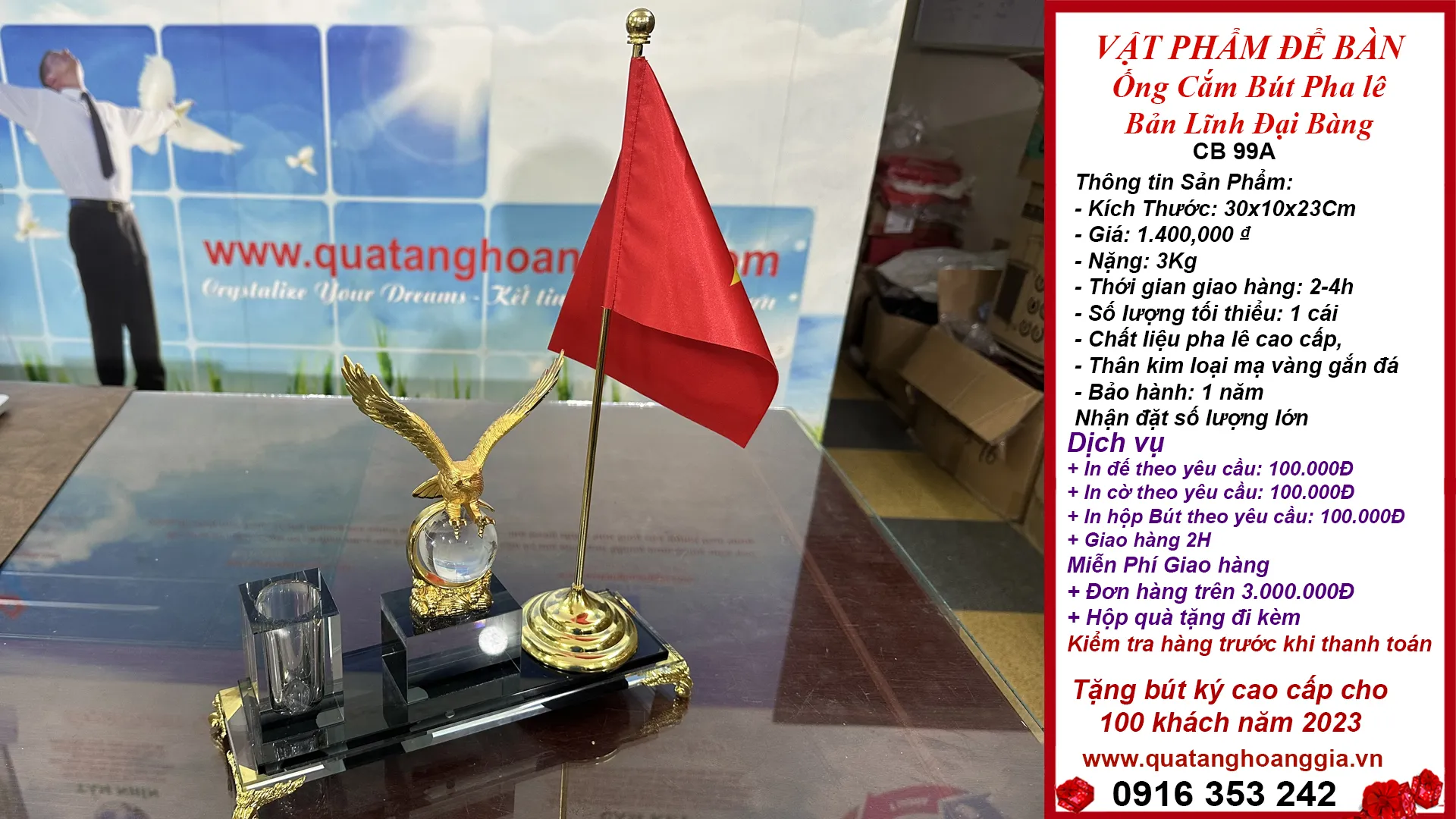 Vật phẩm trang trí bàn làm việc luôn sạch sẽ và ngăn nắp