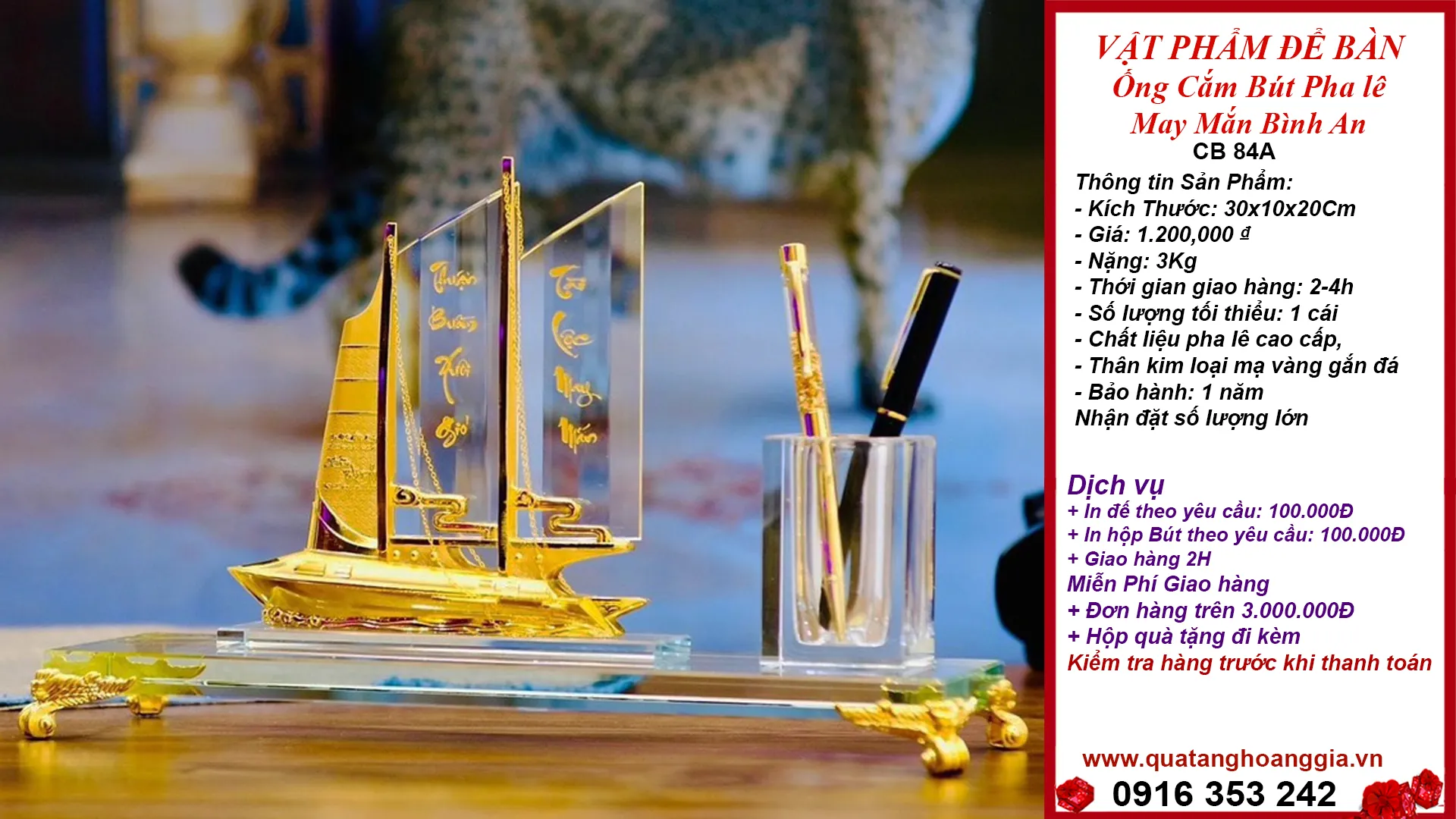 Vật phẩm trang trí bàn làm việc cổ điển làm từ pha lê và đồng