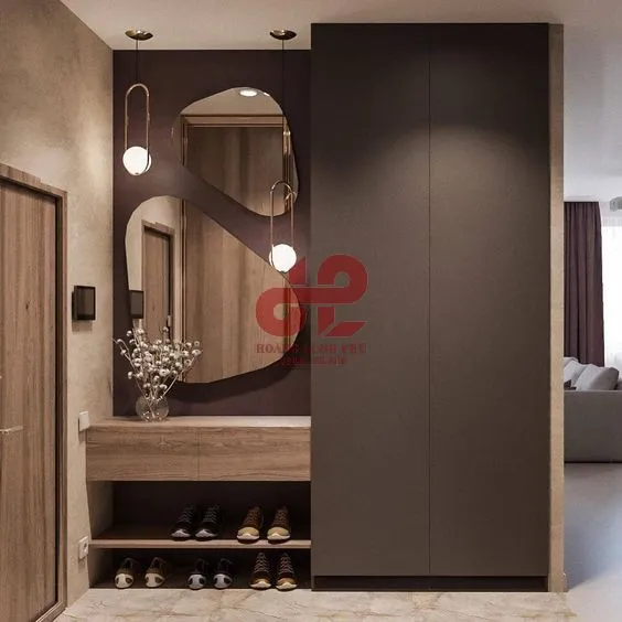 Tủ giày màu tối phối gương trang trí và đèn LED