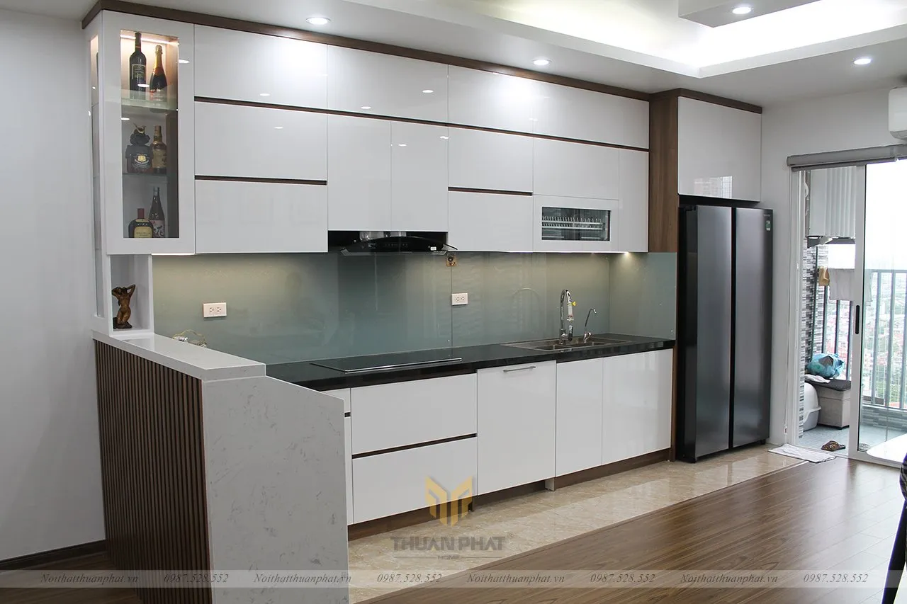 Tủ bếp Acrylic Noline An Cường màu trắng sứ kết hợp quầy bar