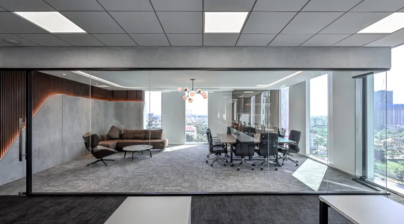 Văn phòng hiện đại do AK Interior thiết kế