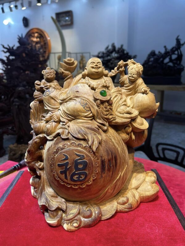 Gỗ Hoàng Đàn Tuyết Lạng Sơn Và Những Giá Trị Tâm Linh Bất Biến