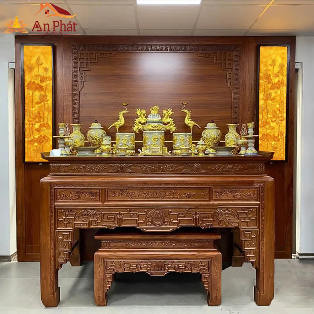 Án gian thờ đẹp gỗ Hương BTD2057 với các chi tiết chạm khắc tinh xảo