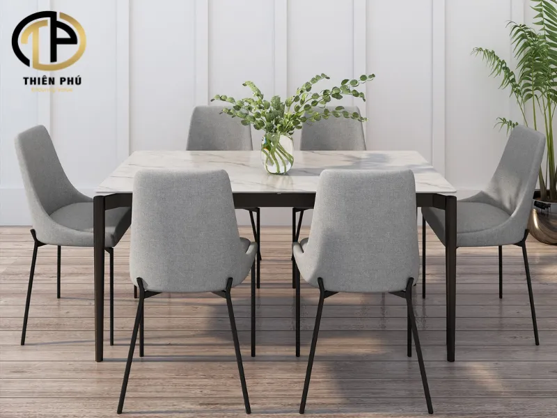 Bàn ăn mặt đá nhập khẩu Malaysia cao cấp