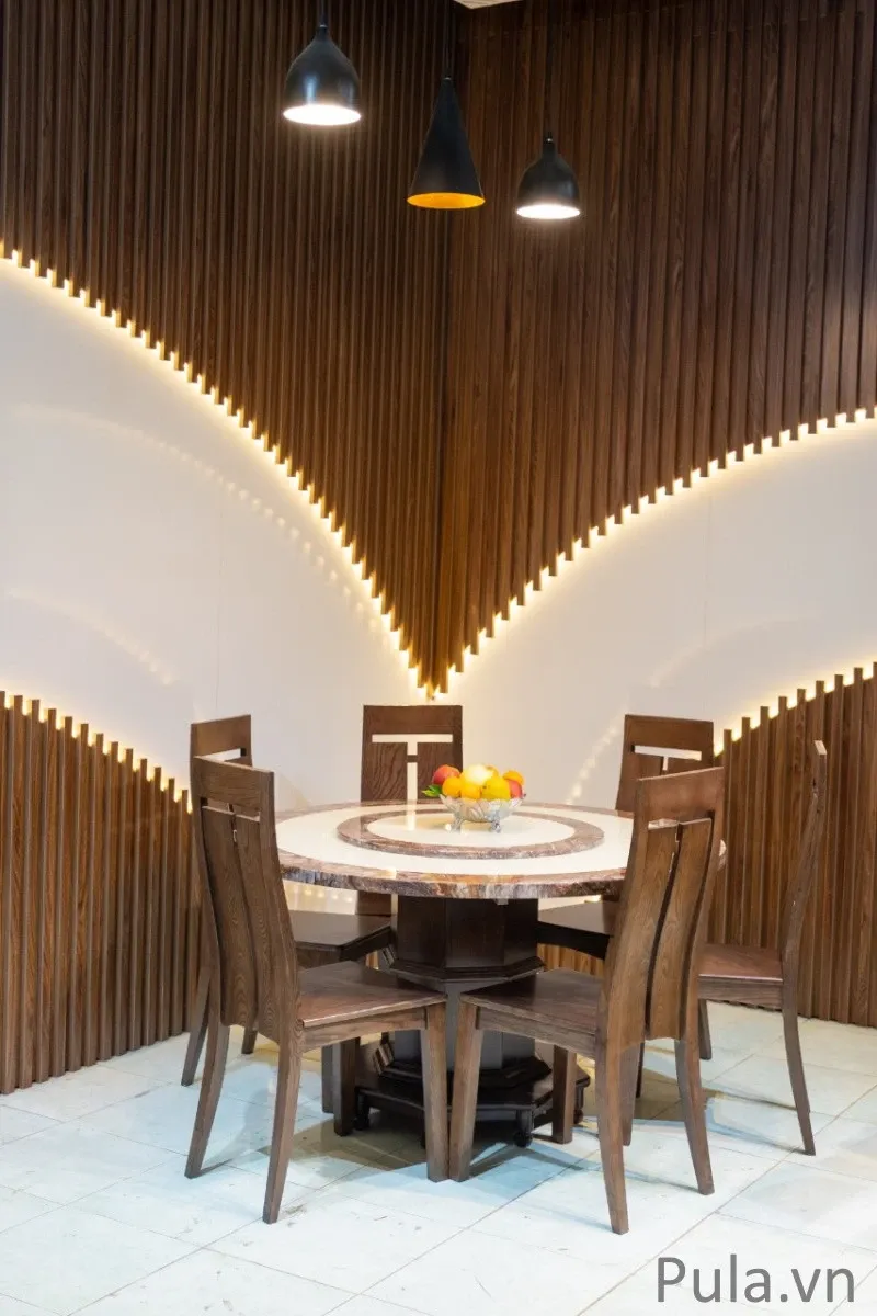 Bàn tròn mặt đá