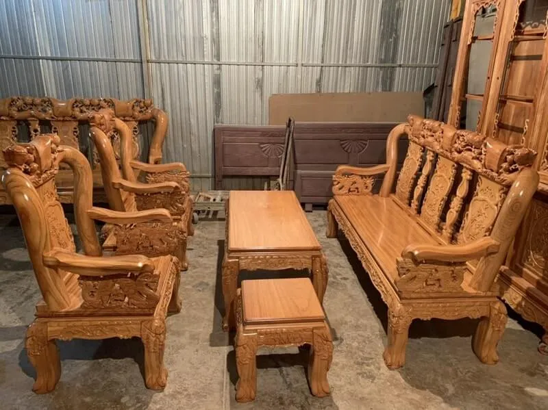 Bộ bàn ghế gỗ gõ đỏ tay 10 6 món tiện lợi cho không gian nhỏ