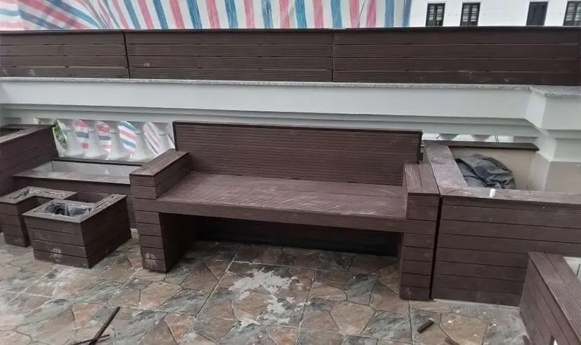 Ứng dụng gỗ nhựa ngoài trời làm bàn ghế