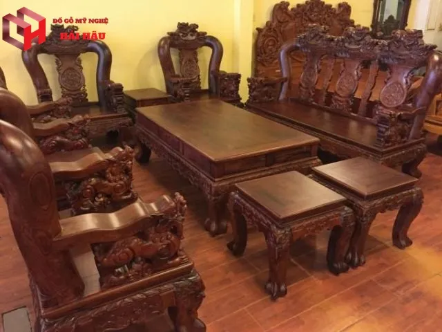 Bộ bàn ghế gỗ phòng khách giá 50 triệu