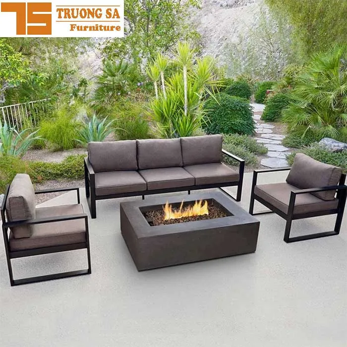 Bộ bàn ghế sắt hộp phong cách tối giản