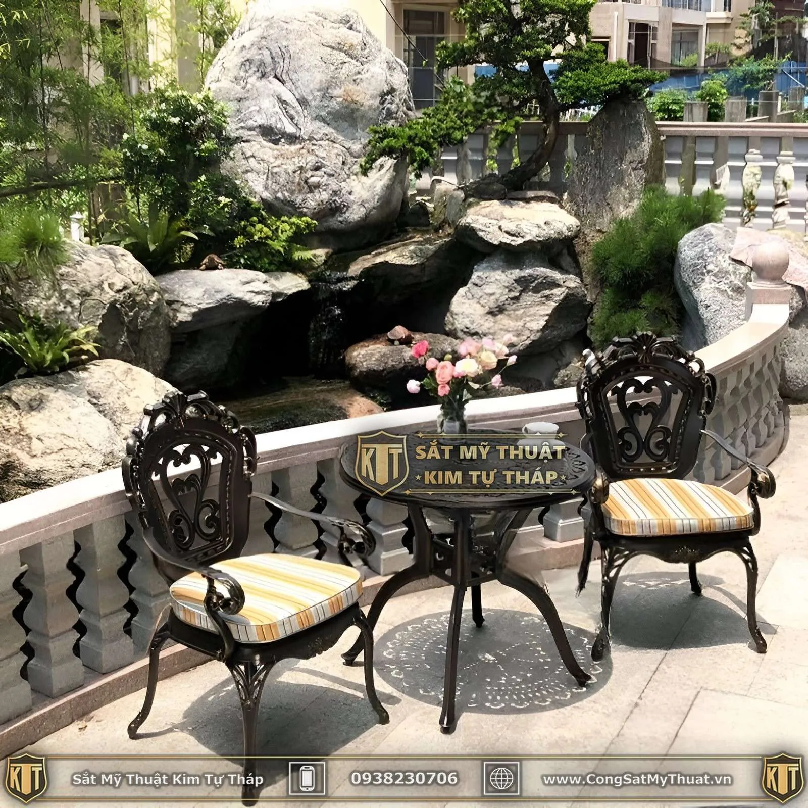 Bàn ghế sắt mỹ thuật hoa văn cổ điển