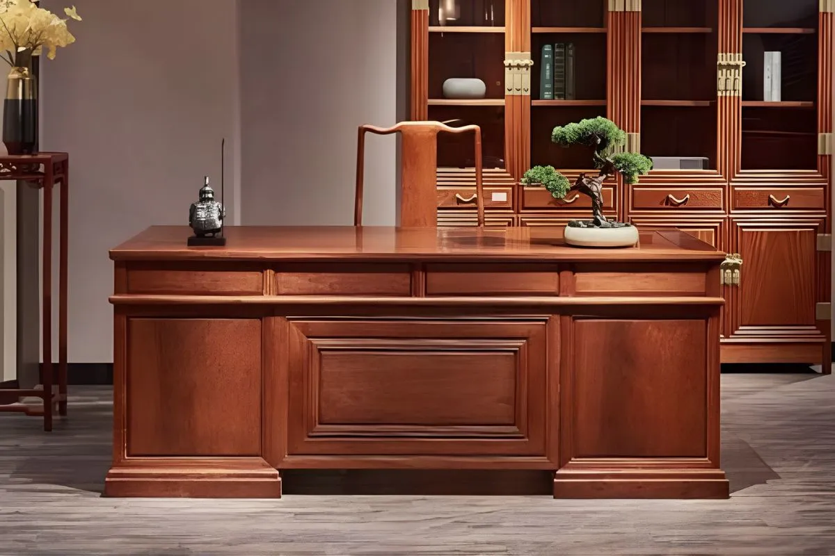 Bàn giám đốc gỗ xoan đào tinh xảo
