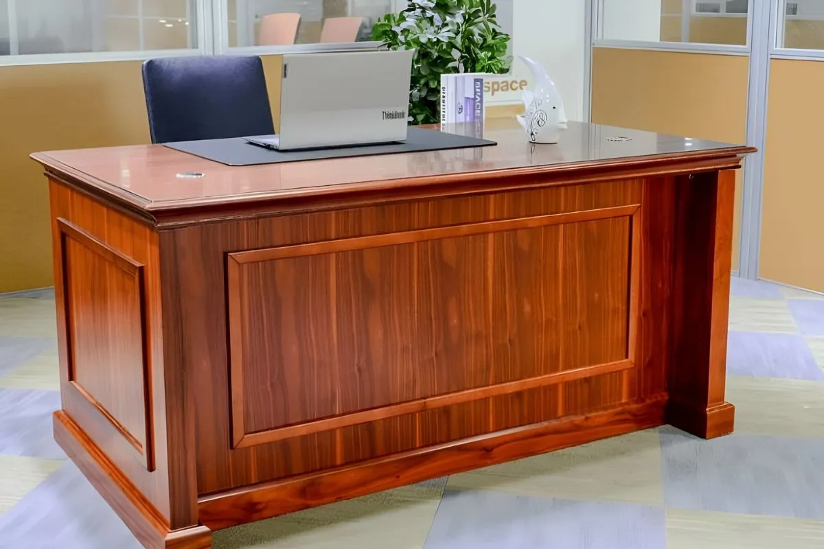 Bàn giám đốc gỗ xoan đào đẹp