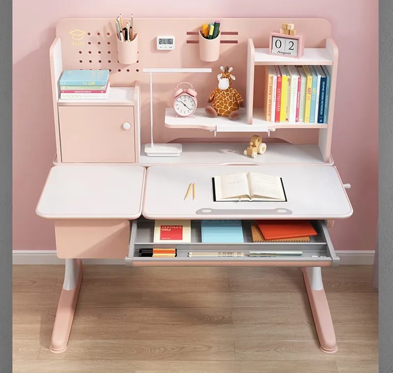 Bàn học chống gù của thương hiệu BSUC, một lựa chọn đáng cân nhắc