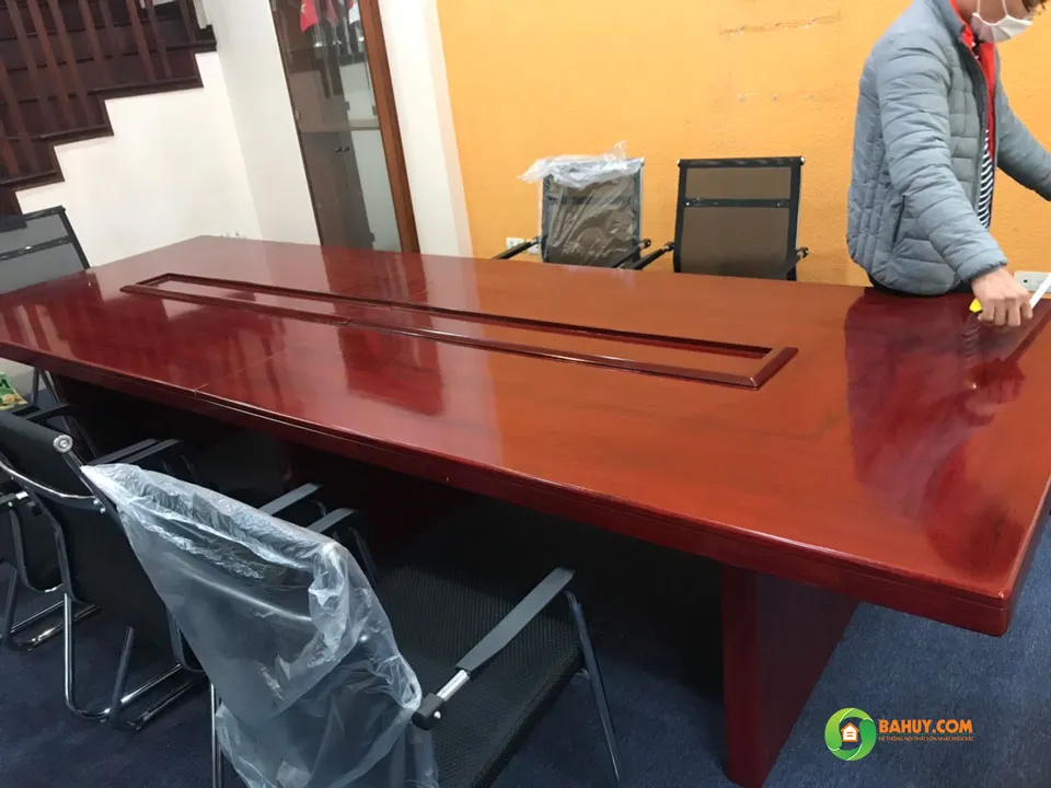 Bàn họp 3m5 BHN5-3512 trong đợt thanh lý bàn ghế văn phòng