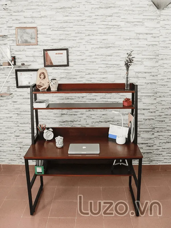 Hai kệ liền dài song song tích hợp cùng mẫu bàn giúp bạn thỏa sức trang trí vật dụng để tô điểm vẻ đẹp hiện đại cho căn phòng