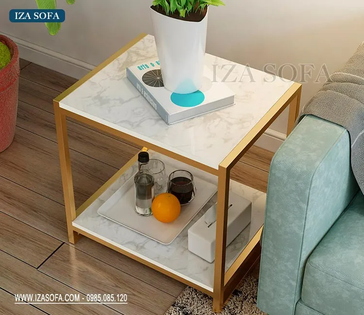 Bàn sofa mini chân sắt mặt đá phù hợp cho phòng khách rộng