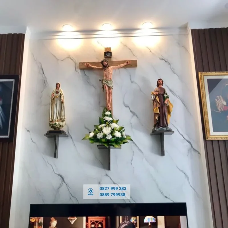 bàn thờ chúa và bàn thờ gia tiên phong cách gỗ hiện đại