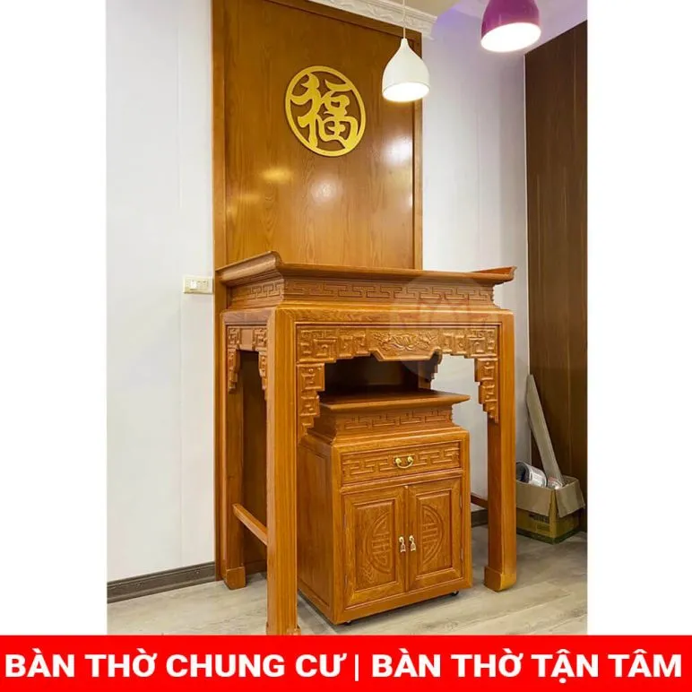 Mẫu B12 bàn thờ từ gỗ mít tự nhiên có màu sắc sang trọng