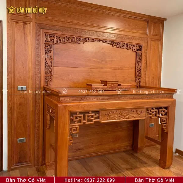 Bàn Thờ Gia Tiên Gỗ Gõ Đỏ Sang Trọng Với Kích Thước Chuẩn Phong Thủy