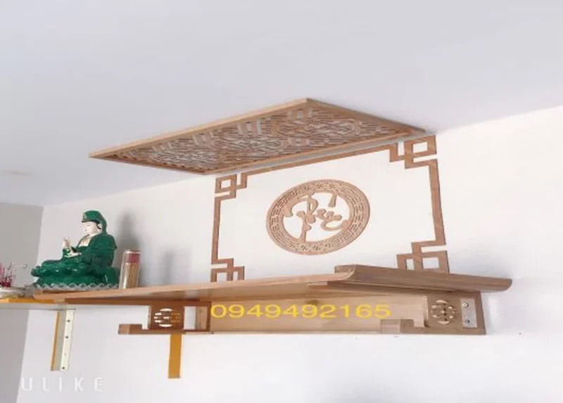 Bàn thờ gia tiên treo tường gỗ tự nhiên thanh lịch