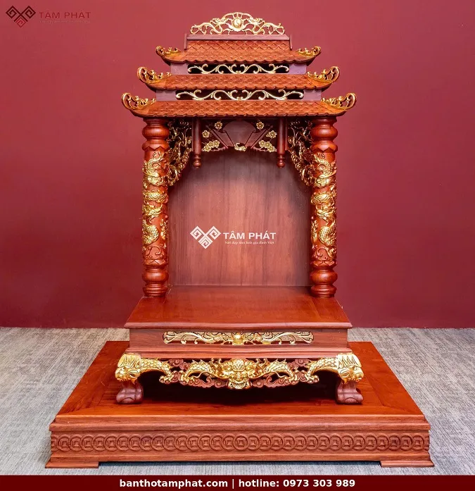 Bàn thờ ông địa thiếp vàng nổi bật