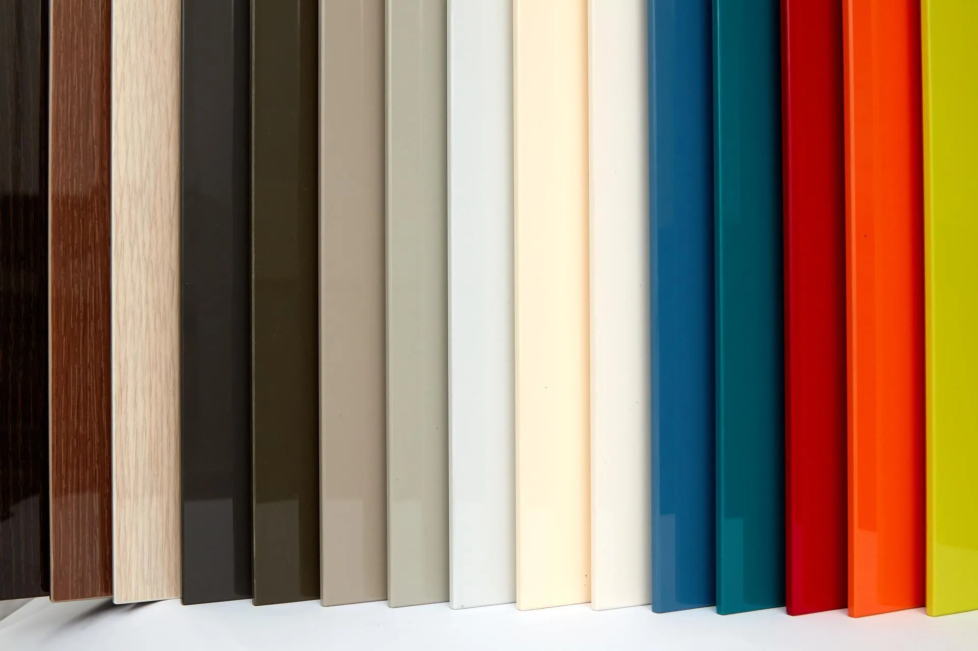 Bảng màu tủ bếp Acrylic