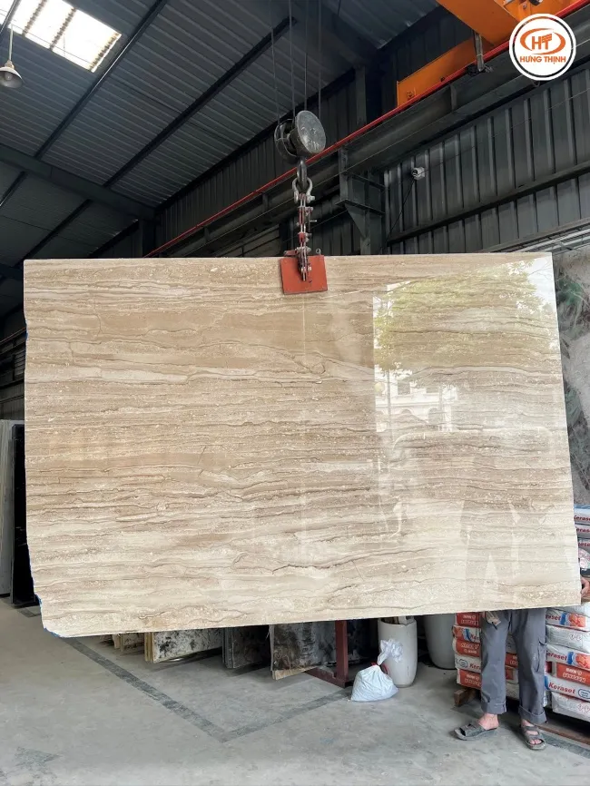 Cấu tạo đá vân gỗ tự nhiên với các khoáng chất đặc biệt