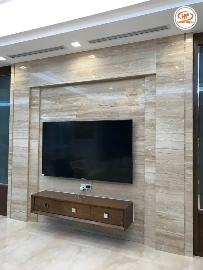 Đá vân gỗ tự nhiên ốp vách tivi hiện đại