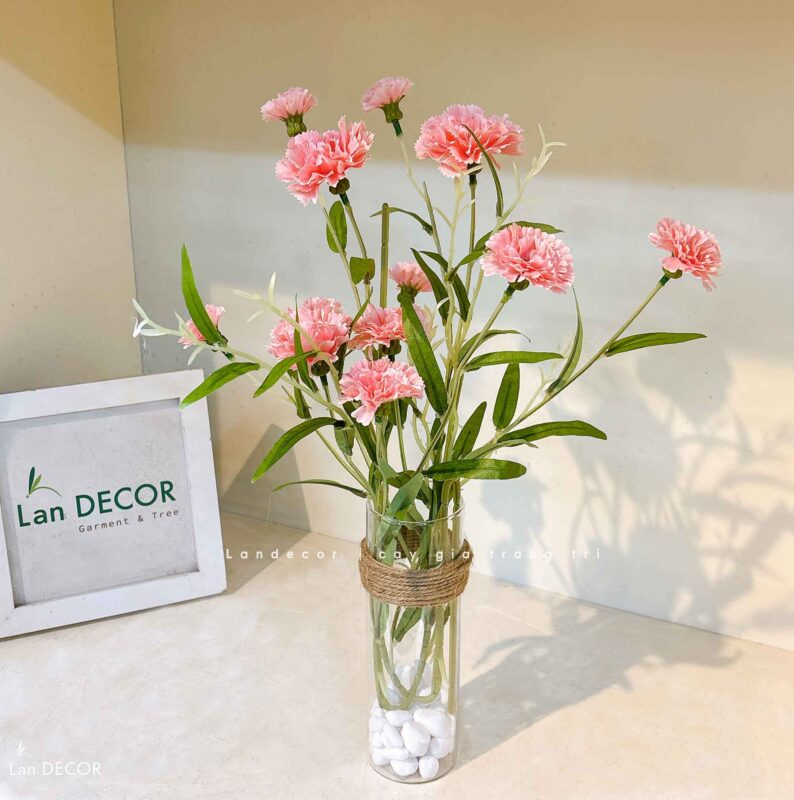 7 Lợi Ích Vượt Trội Của Hoa Giả Để Bàn Làm Việc: Bí Quyết Chọn Mẫu Đẹp Nhất