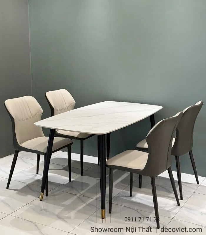 Bộ bàn ăn 4 ghế hiện đại với mặt đá ceramic trắng, chân sắt sơn tĩnh điện, ghế bọc nệm xám