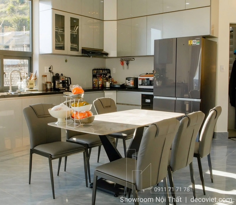 Bộ Bàn Ghế Phòng Khách Đơn Giản: Thiết Kế Hiện Đại Và Giải Pháp Tối Ưu Cho Không Gian Sống