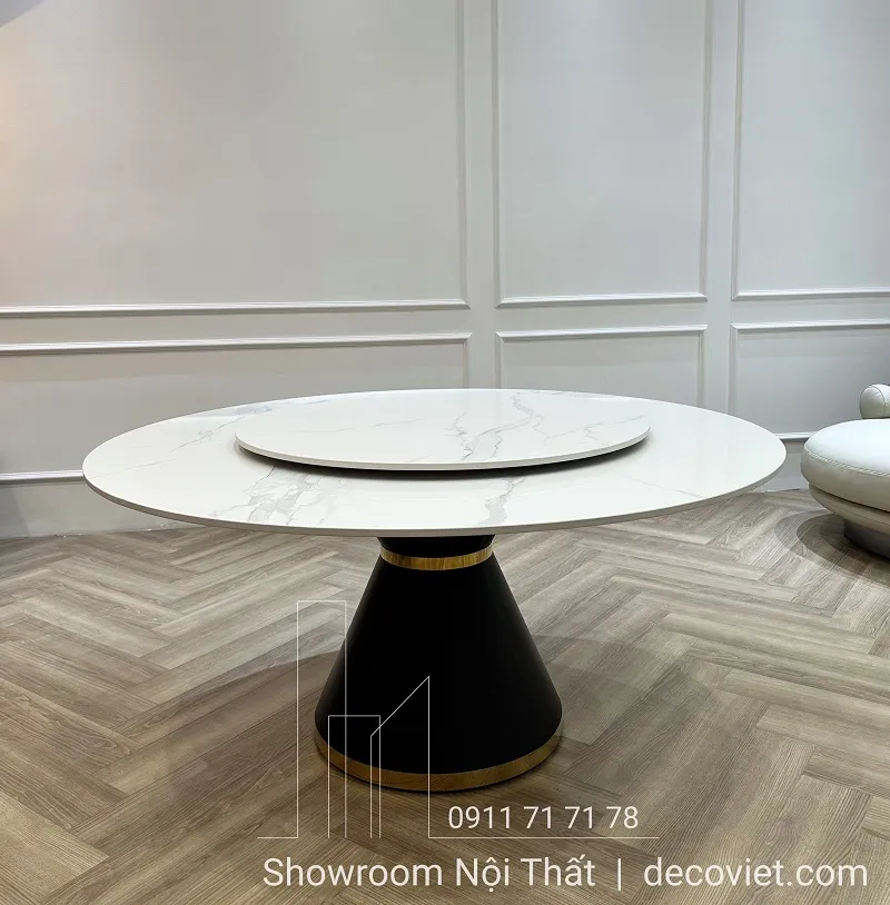 Bộ bàn ăn tròn 10 ghế mặt đá 1m5 được bày trí hài hòa trong không gian