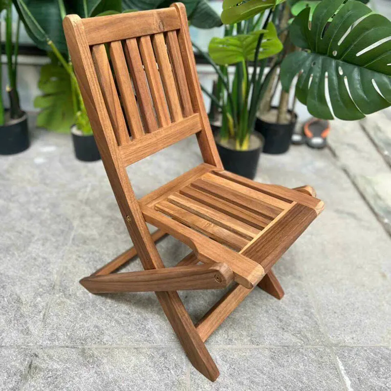 Bộ bàn ghế cafe gỗ xếp gấp gọn với thiết kế nhỏ gọn, tiện lợi GC563