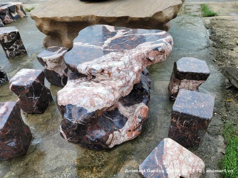 Bàn ghế đá tự nhiên nguyên khối báo hồng