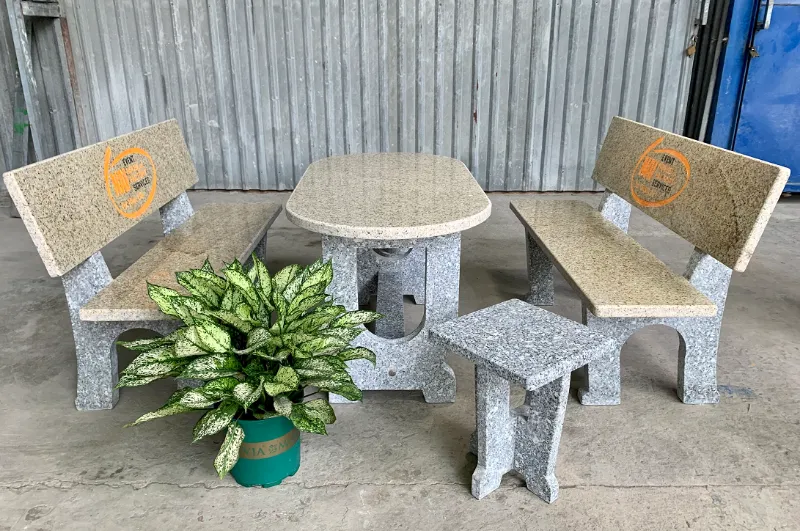 Bộ bàn ghế đá hoa cương ngoài trời