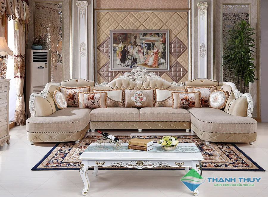 Tránh đặt sofa dưới đèn chùm