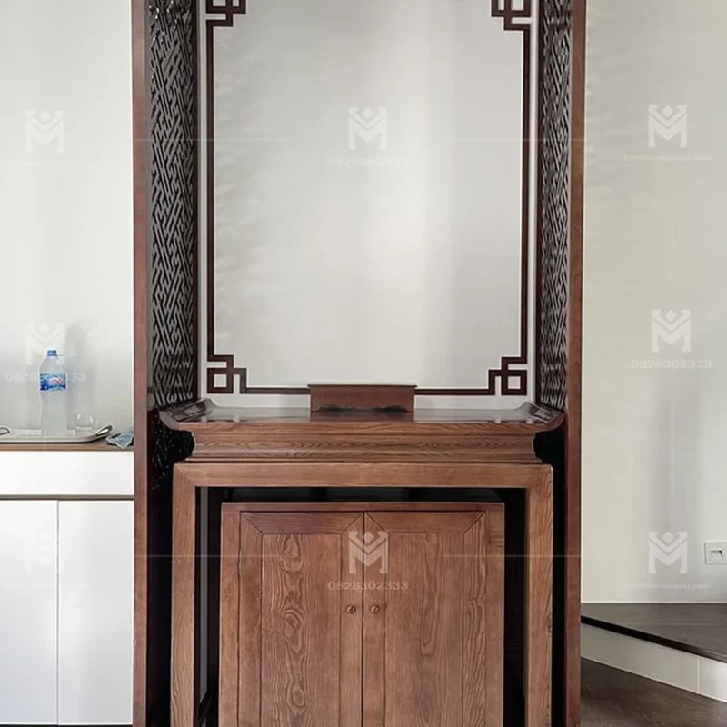 Cách bài trí đồ thờ trên mặt bàn thờ chung cư nhỏ gọn
