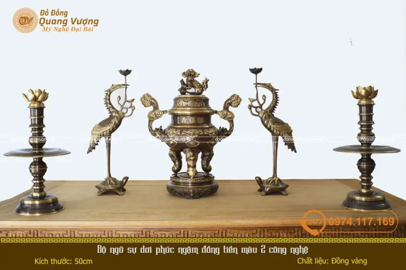 cách bày bộ đỉnh đồng trên bàn thờ trong phần câu hỏi thường gặp