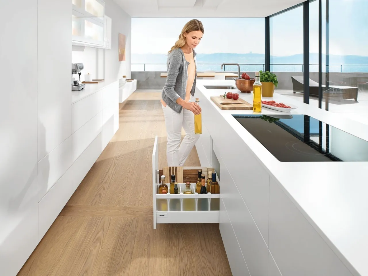 Cách bố trí ngăn tủ bếp hợp lý và đẹp tiện nghi