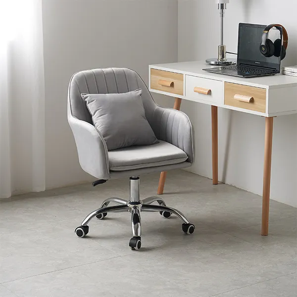 Chỉnh độ cao thấp của ghế xoay