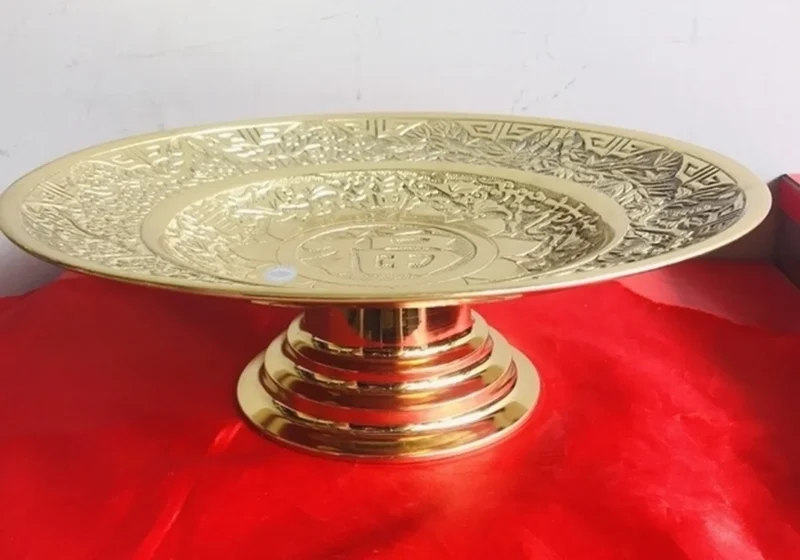 Câu hỏi thường gặp về trang trí bàn thờ gia tiên Câu hỏi thường gặp khi trang trí bàn thờ gia tiên trong gia đình