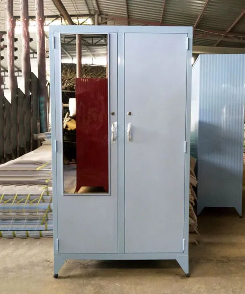 Tủ quần áo sắt hộp 3 cánh với thiết kế ngăn kéo thông minh