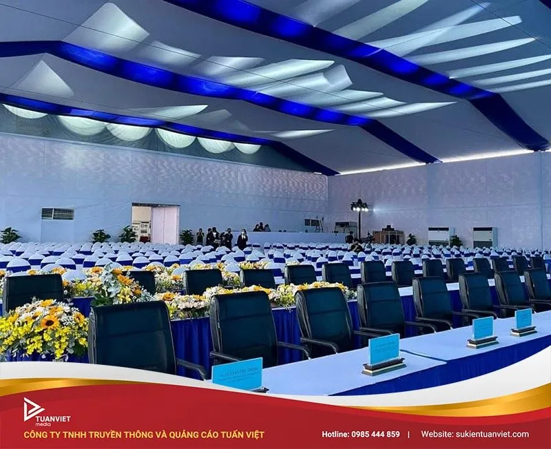 Ghế chân quỳ văn phòng cao cấp mẫu 1