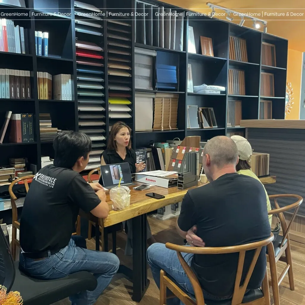 Hoạt động tư vấn khách hàng tại GreenHome