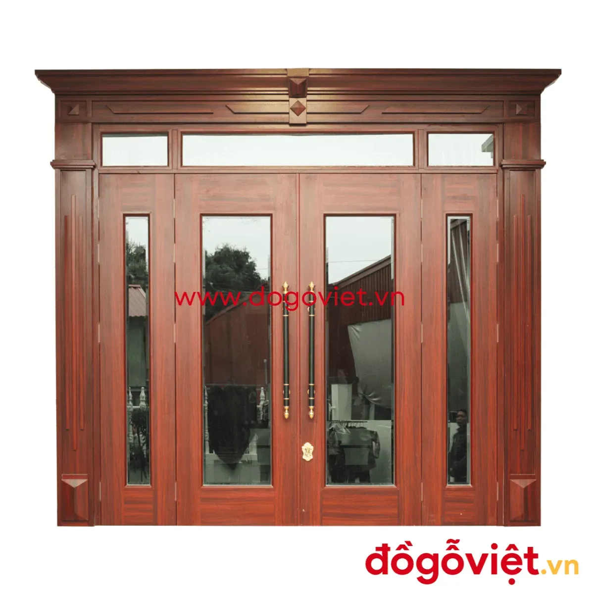 Cửa 4 cánh gỗ tự nhiên kính