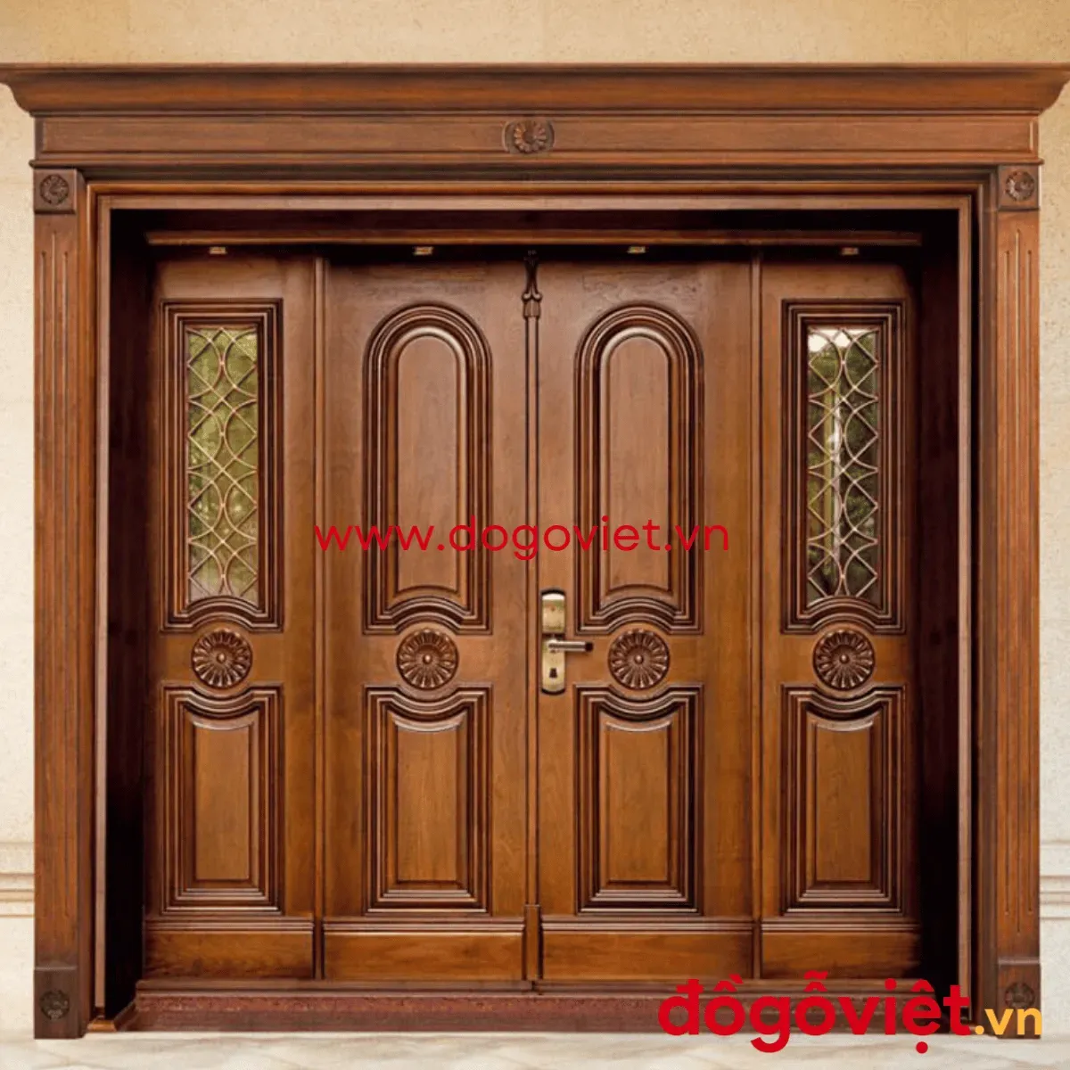 Cửa 4 cánh gỗ tự nhiên tân cổ điển