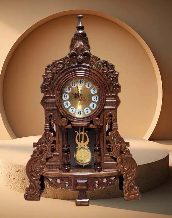 Đồng hồ để bàn gỗ hương đá, kích thước nhỏ gọn tinh tế