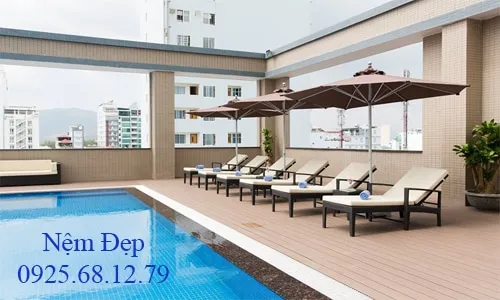 Nệm lót ghế hồ bơi chống nước